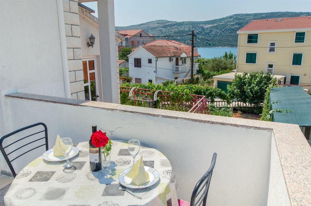 Apartments Mala Dalmacija Poljica  Zewnętrze zdjęcie